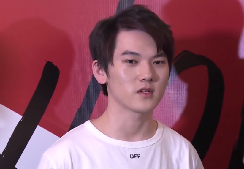 AYX-包含公牛不断突破！，JackeyLove连续五场比赛得分超过比赛规则变更观众掌声雷动的词条