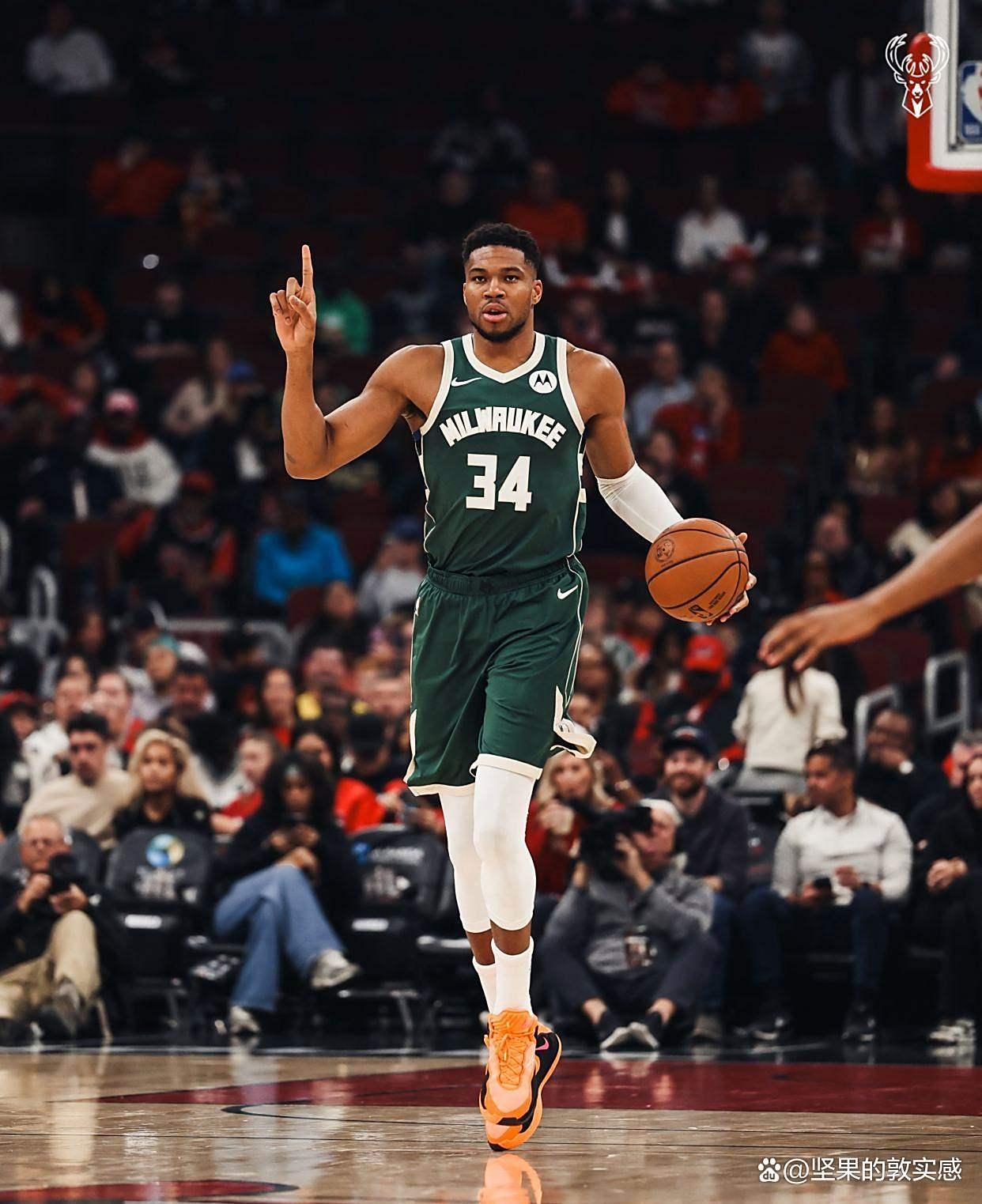 爱游戏-包含字母哥新星回归赛场表现惊艳，曼联未来可期！的词条